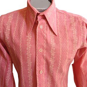 Small Vintage 1970s Shirt Ayers Clothing Pink Floral Long Sleeve Big Collar Mod
